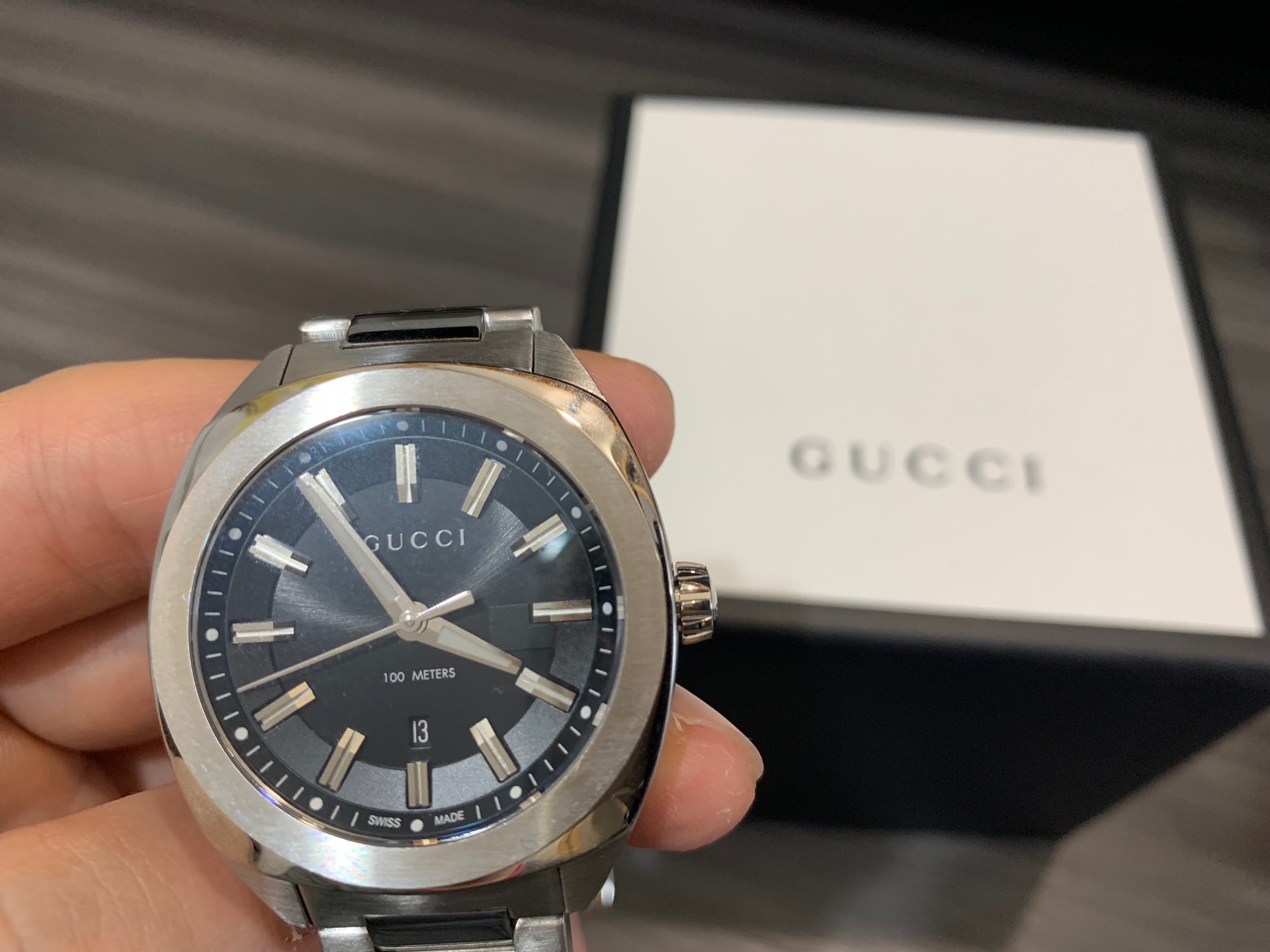 Gucci腕時計 Gg2570 ラージウォッチ 41mm